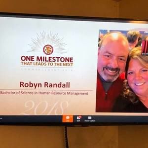 Meet your Posher, Robyn